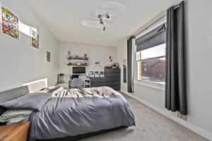Bedroom- click for photo gallery